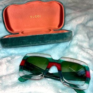 GUCCI SUNGLASSES GG0178S